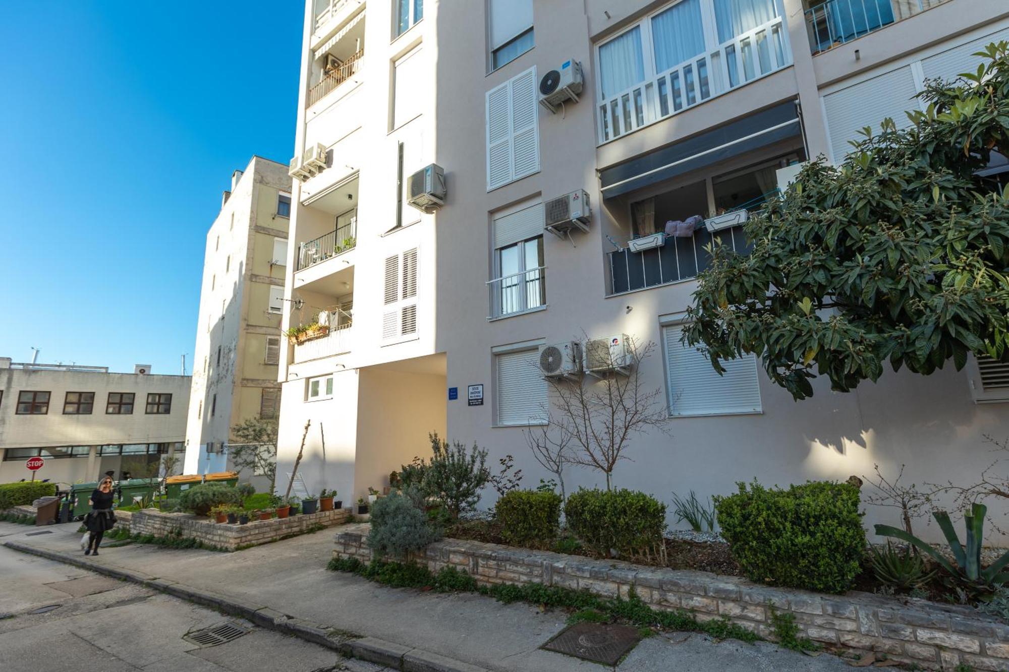 זאדאר Deluxe Apartment Near The Bridge מראה חיצוני תמונה